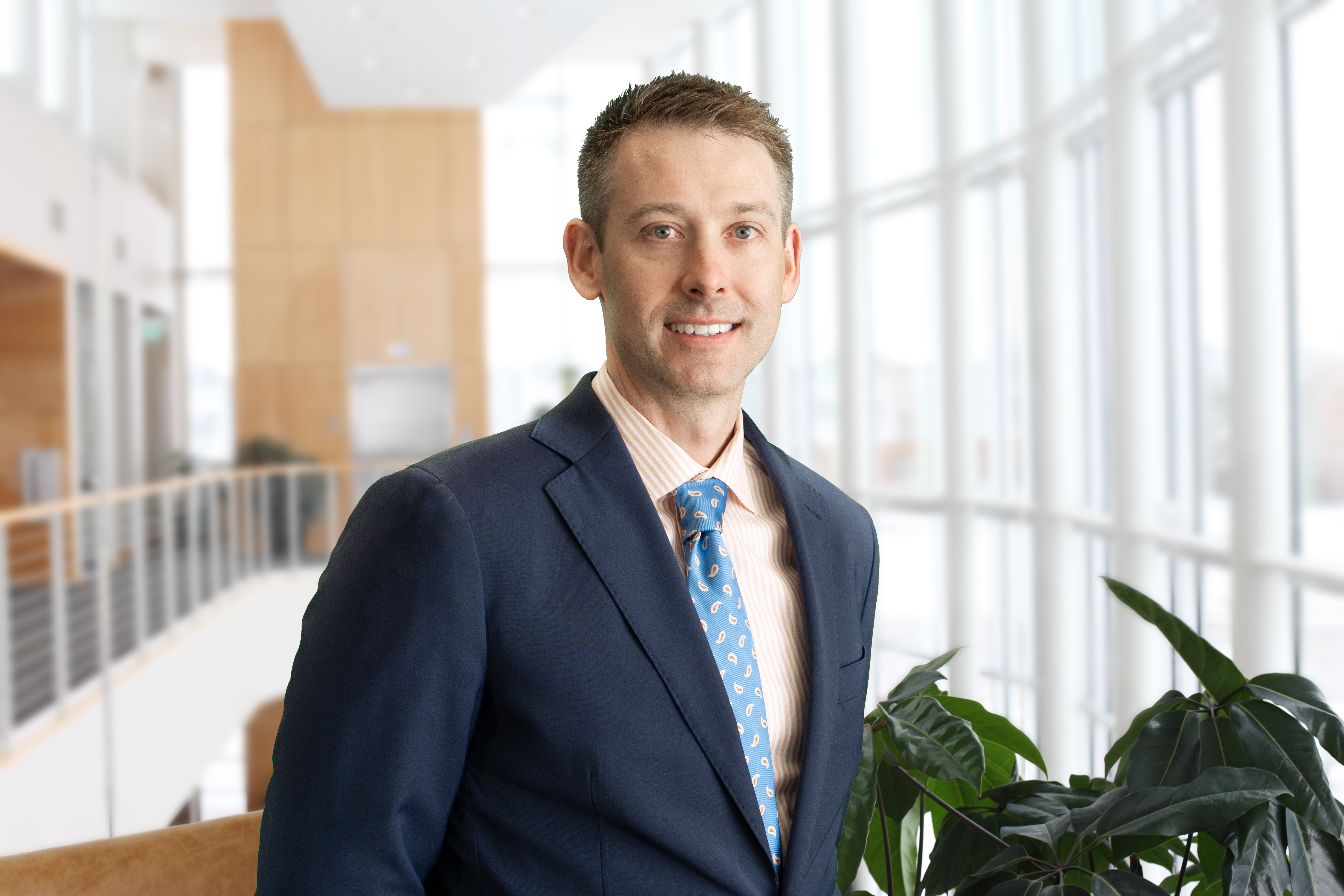 Headshot Mitch Ibach OD